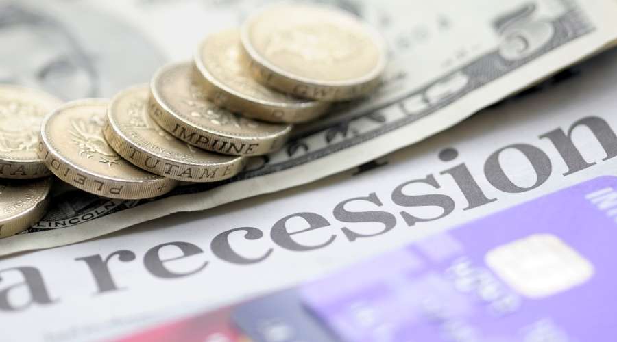 Should I Invest in Gold During a Recession? Should I Invest in Gold During a Recession?