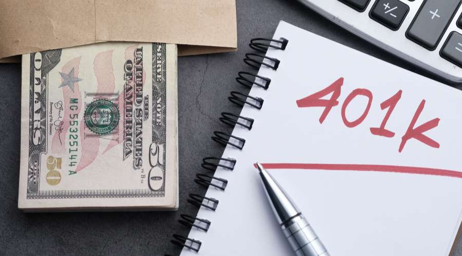 Should I Roll My 401k Into a Gold IRA?