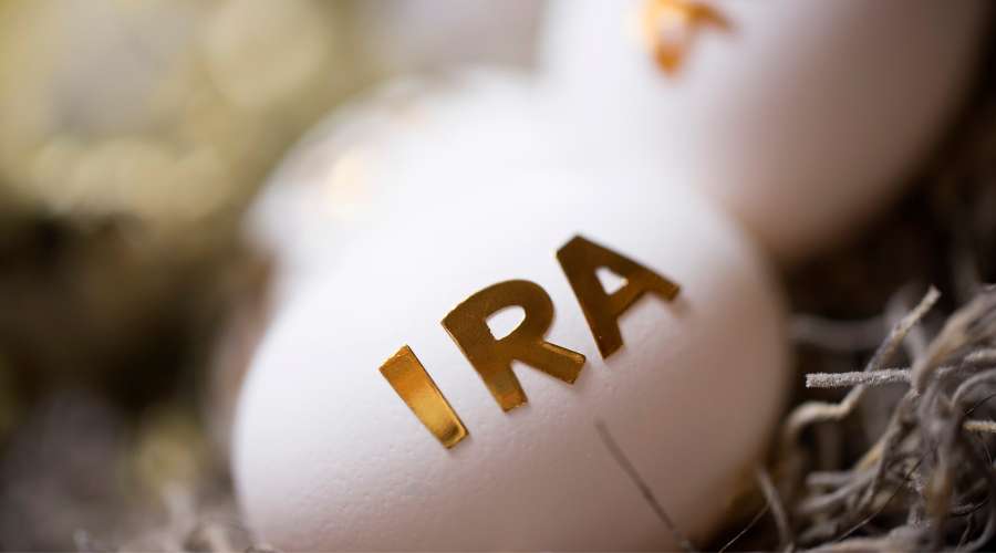 Should I Roll My 401k Into a Gold IRA?