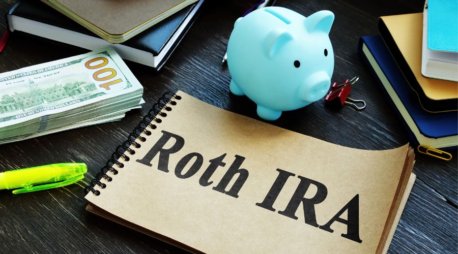 Gold IRA vs Roth IRA Gold IRA vs Roth IRA