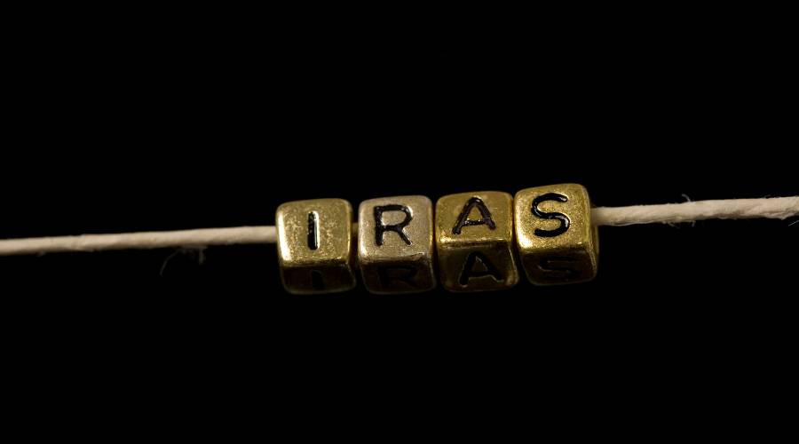 What Advantages Come With a Gold IRA? What Advantages Come With a Gold IRA?